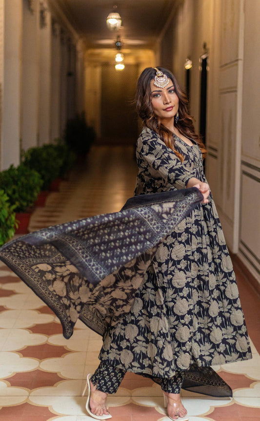 Subhraya Anarkali Black Cotton kurta