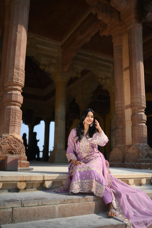 Subhraya Purple Floral Thread Work Straight Kurta